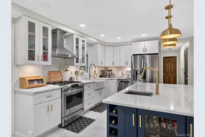 7 Bell Court, Suffern, NY 10901 - Photo 16