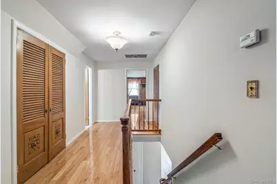 213-06 Richland Avenue, Oakland Gardens, NY 11364 - Photo 32