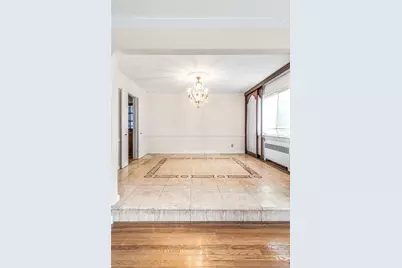 213-06 Richland Avenue, Oakland Gardens, NY 11364 - Photo 18