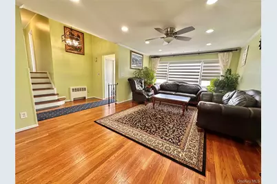 592 Benton Road, East Meadow, NY 11554 - Photo 6
