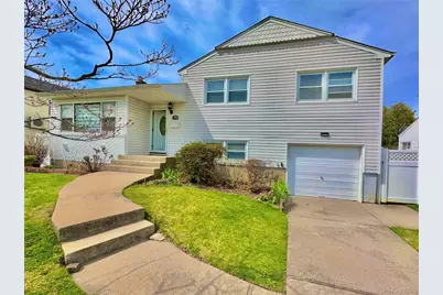 592 Benton Road, East Meadow, NY 11554 - Photo 2