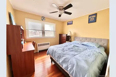 592 Benton Road, East Meadow, NY 11554 - Photo 10