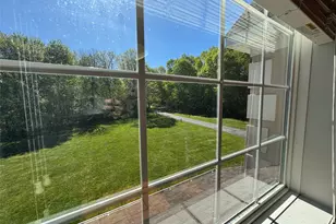 95 Lexington Dr, Newburgh, NY 12550 - Photo 28