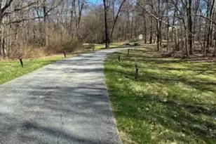 95 Lexington Dr, Newburgh, NY 12550 - Photo 4