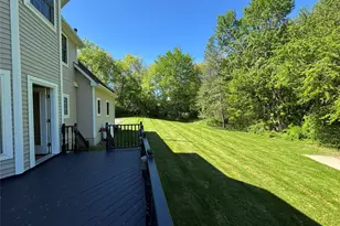 95 Lexington Dr, Newburgh, NY 12550 - Photo 38