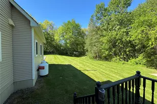 95 Lexington Dr, Newburgh, NY 12550 - Photo 36