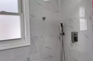 165 Lynbrook Dr, Mastic Beach, NY 11951 - Photo 4