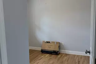 165 Lynbrook Dr, Mastic Beach, NY 11951 - Photo 16