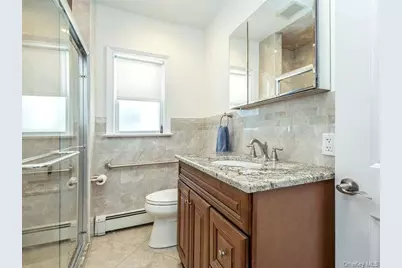 1 Roosevelt Street, Glen Cove, NY 11542 - Photo 12