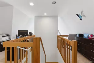 180 E Railroad Ave, West Haverstraw, NY 10993 - Photo 16