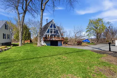 180 E Railroad Avenue, West Haverstraw, NY 10993 - Photo 2