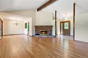 41 Old Deer Park Rd, Katonah, NY 10536 - Photo 4