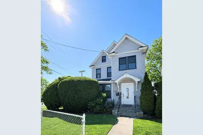 203 Washington Avenue, Cedarhurst, NY 11516 - Photo 2