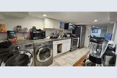 9414 113th Street, Richmond Hill, NY 11419 - Photo 6