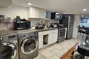 94-14 113th St, Richmond Hill, NY 11419 - Photo 6