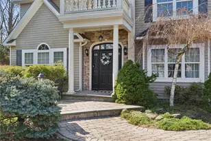 51 Savanna Circle, Mount Sinai, NY 11766 - Photo 2