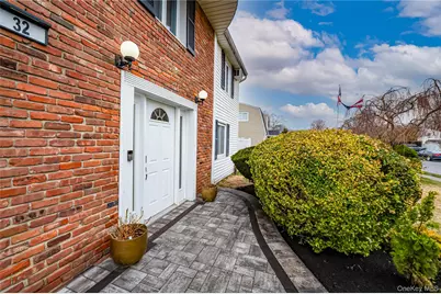 32 Imperial Drive, Selden, NY 11784 - Photo 2