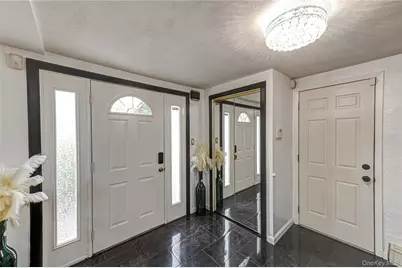 32 Imperial Drive, Selden, NY 11784 - Photo 6