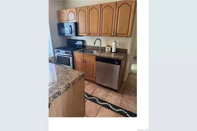 100 Brooklyn Avenue #3L, Freeport, NY 11520 - Photo 6