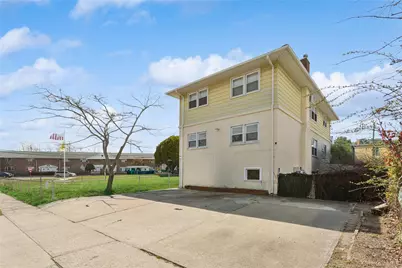 31 Julian Place, Island Park, NY 11558 - Photo 1