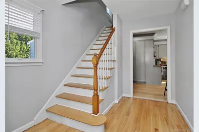 14 Emerald Place, Yonkers, NY 10703 - Photo 6