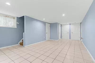 14 Emerald Place, Yonkers, NY 10703 - Photo 34