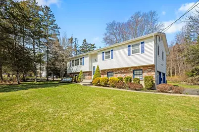 29 Sandy Brook Drive, Spring Valley, NY 10977 - Photo 4