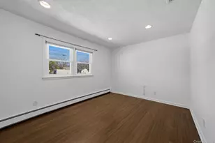 310 Jamaica Ave, Medford, NY 11763 - Photo 8