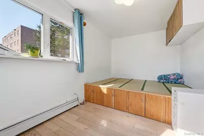 38 Fordham Street, Williston Park, NY 11596 - Photo 16