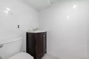 38 Fordham St, Williston Park, NY 11596 - Photo 28