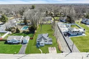 37 St Nicholas Ave, Lake Grove, NY 11755 - Photo 28