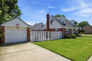 1155 Delmar Ave, Franklin Square, NY 11010 - Photo 26