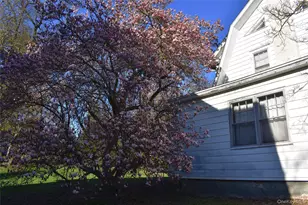 21 Rosalind Rd, Poughkeepsie, NY 12601 - Photo 2