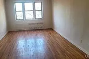 87-20 175th St, Jamaica, NY 11432 - Photo 4