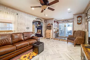 3628 Princeton Dr N, Wantagh, NY 11793 - Photo 16