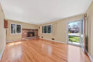 223 Connetquot Rd, Bayport, NY 11705 - Photo 10