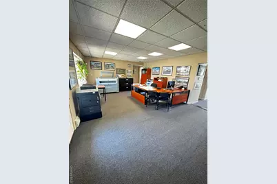 363 N Wellwood Avenue, Lindenhurst, NY 11757 - Photo 2