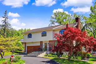 95 Gail Dr, New Rochelle, NY 10805 - Photo 2