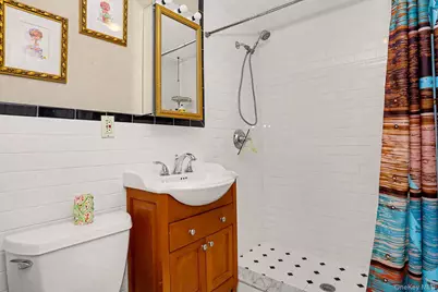 95 Gail Drive, New Rochelle, NY 10805 - Photo 42