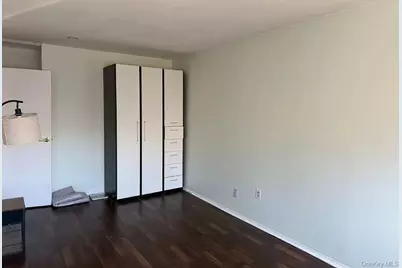 67-107 Burns Street #3B, Forest Hills, NY 11375 - Photo 4