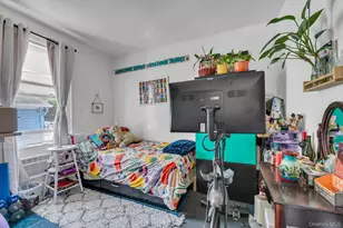 87-02 55th Rd, Elmhurst, NY 11373 - Photo 6
