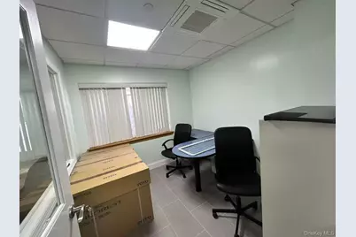 41-28 Haight Street #1C, Flushing, NY 11355 - Photo 6