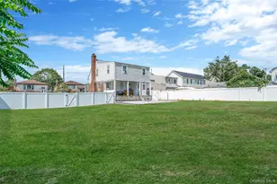 16 Felton Ave, Valley Stream, NY 11580 - Photo 30