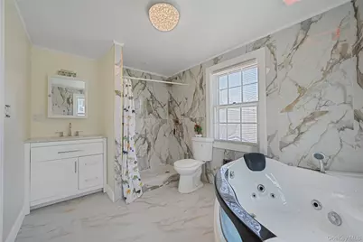 16 Felton Avenue, Valley Stream, NY 11580 - Photo 22