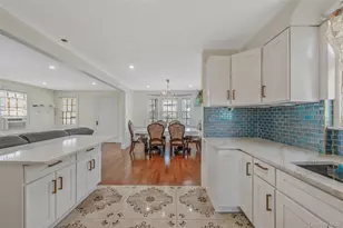 16 Felton Ave, Valley Stream, NY 11580 - Photo 8