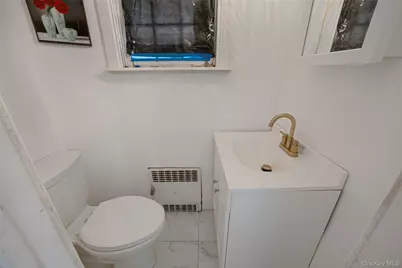 16 Felton Avenue, Valley Stream, NY 11580 - Photo 12