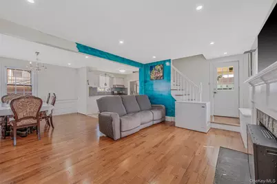 16 Felton Avenue, Valley Stream, NY 11580 - Photo 4