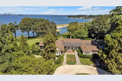 120 W Creek Farms Road, Sands Point, NY 11050 - Photo 2