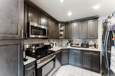 69-62 199th Street, Fresh Meadows, NY 11365 - Photo 6