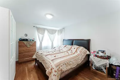 69-62 199th Street, Fresh Meadows, NY 11365 - Photo 12